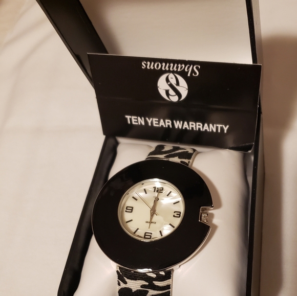 Watch Shannons Quartz NIB - Picture 7 of 10